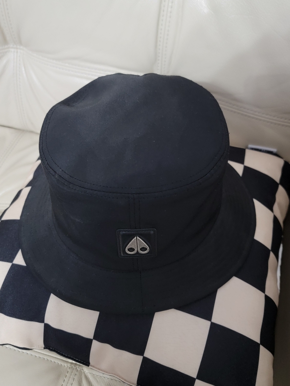 Moose Knuckles Black Interior Bucket Hat